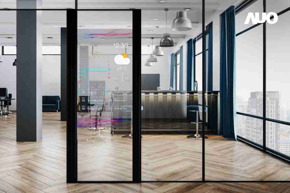 60吋Micro LED透明窗屏显示器，，可依需求调整并延伸应用于不同场域，，包括汽车侧窗或家庭玄关、、智慧橱窗、、、商业展示等面向，，提供丰富的信息娱乐内容